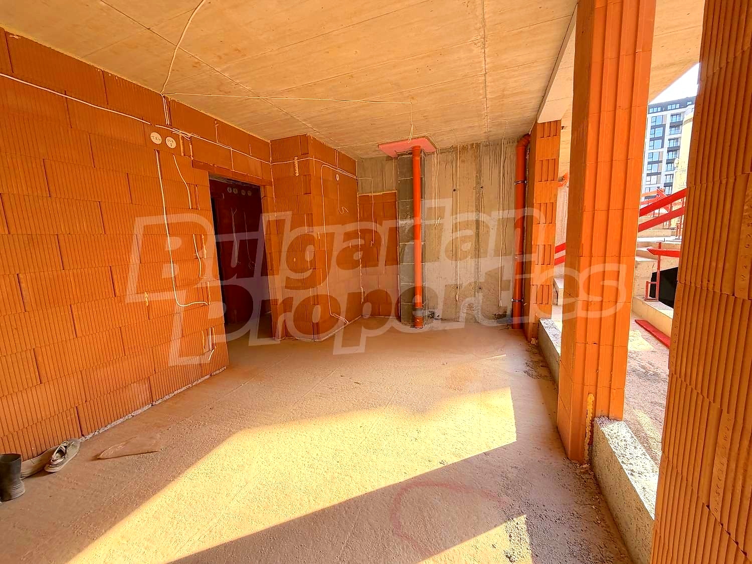 Gallery Picture 2