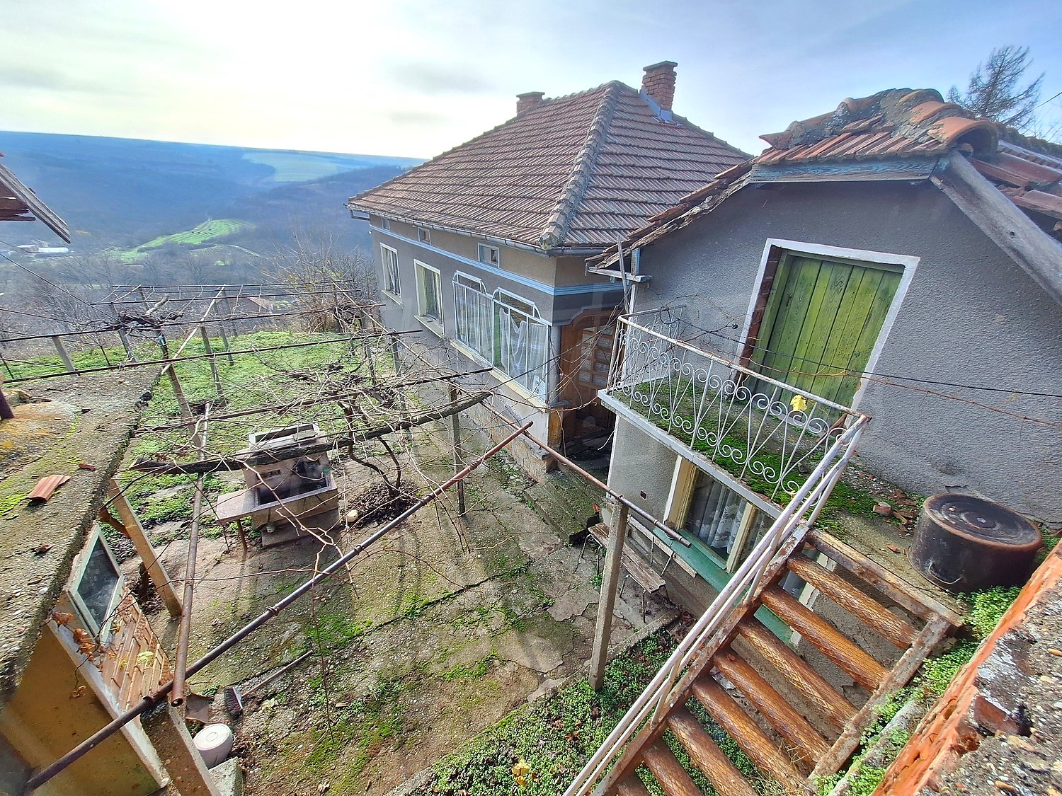outside, facade, garden, view from balcony