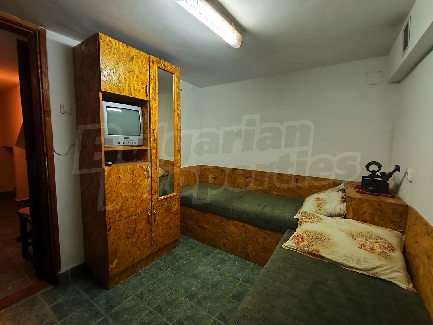Gallery Picture 35