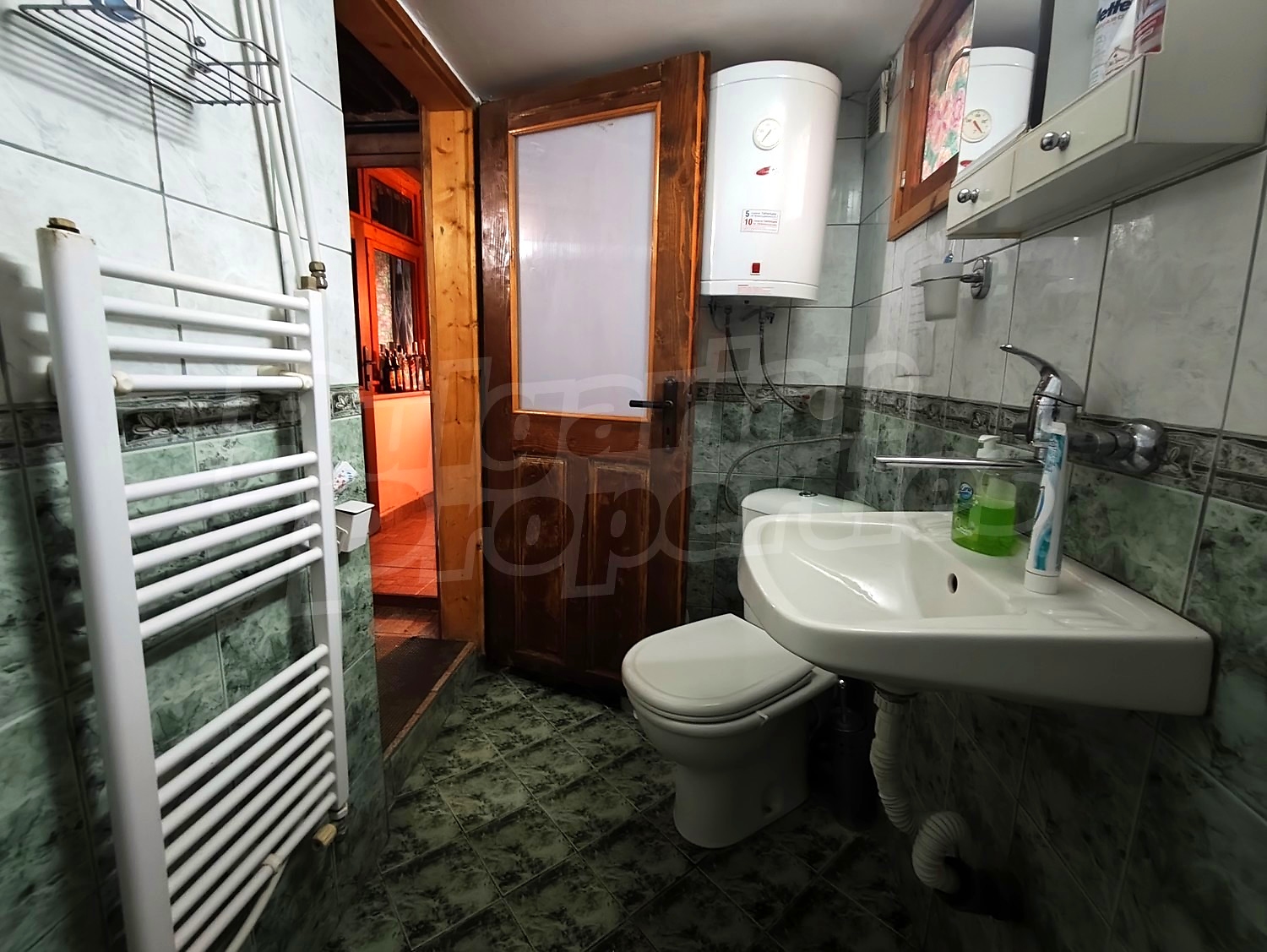 Gallery Picture 24