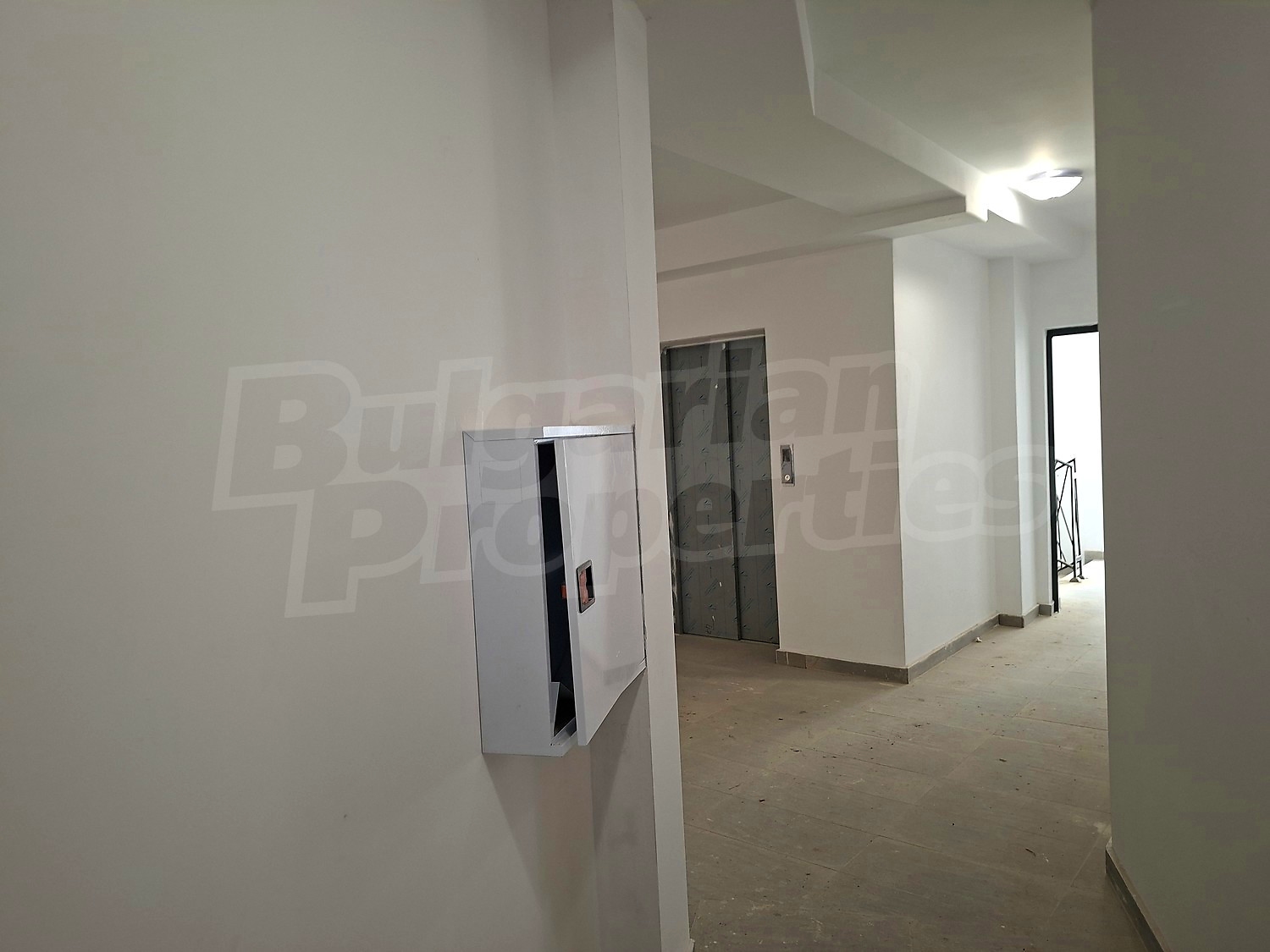 Gallery Picture 16