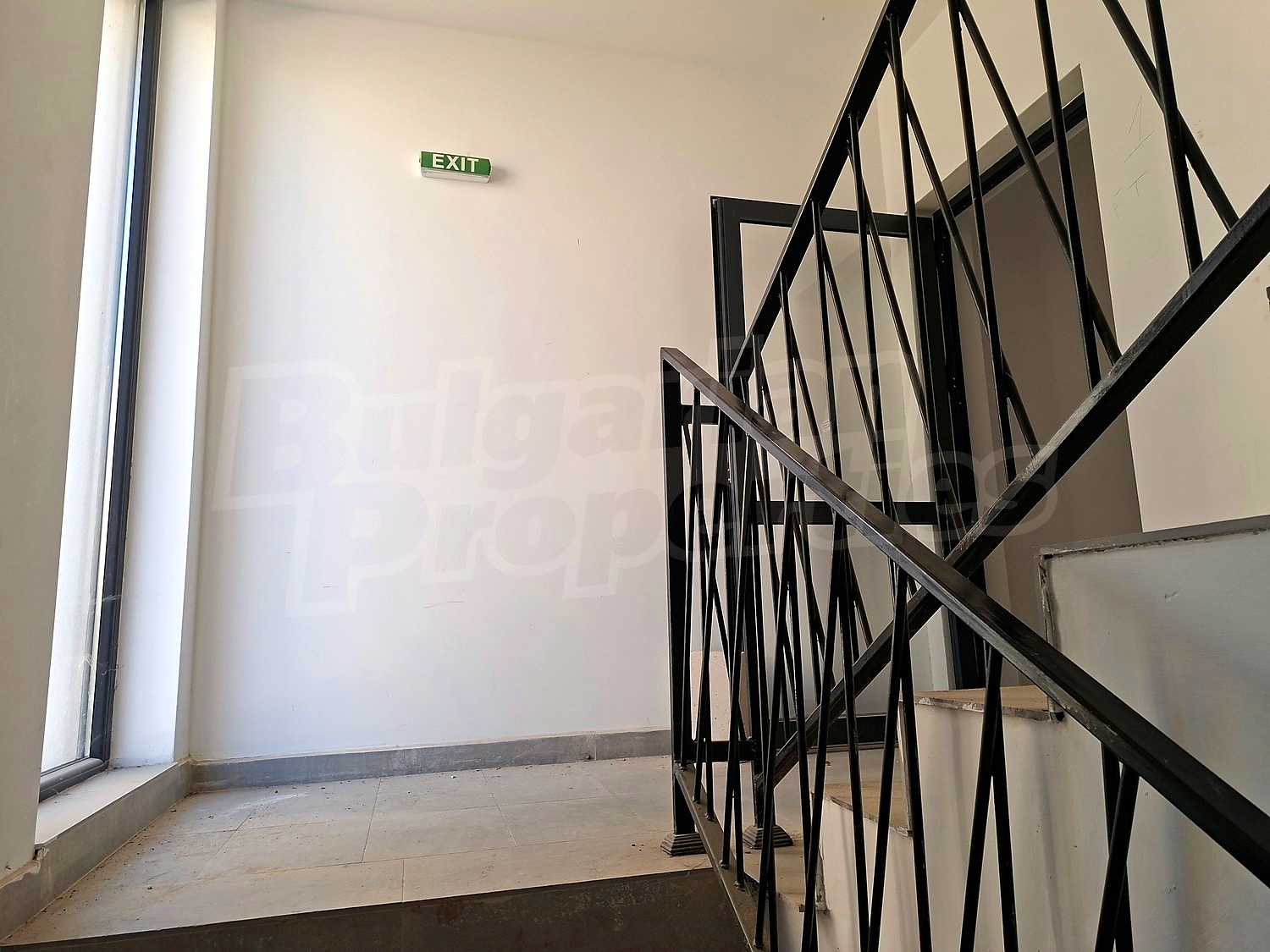Gallery Picture 18