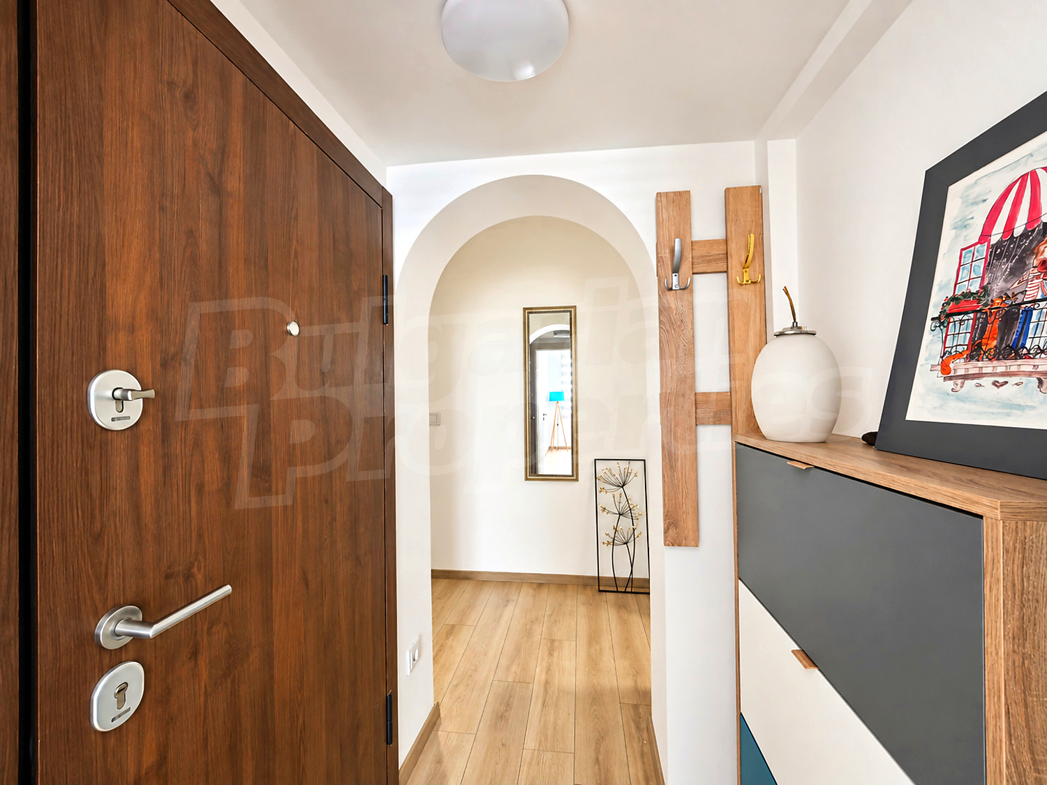 Gallery Picture 15