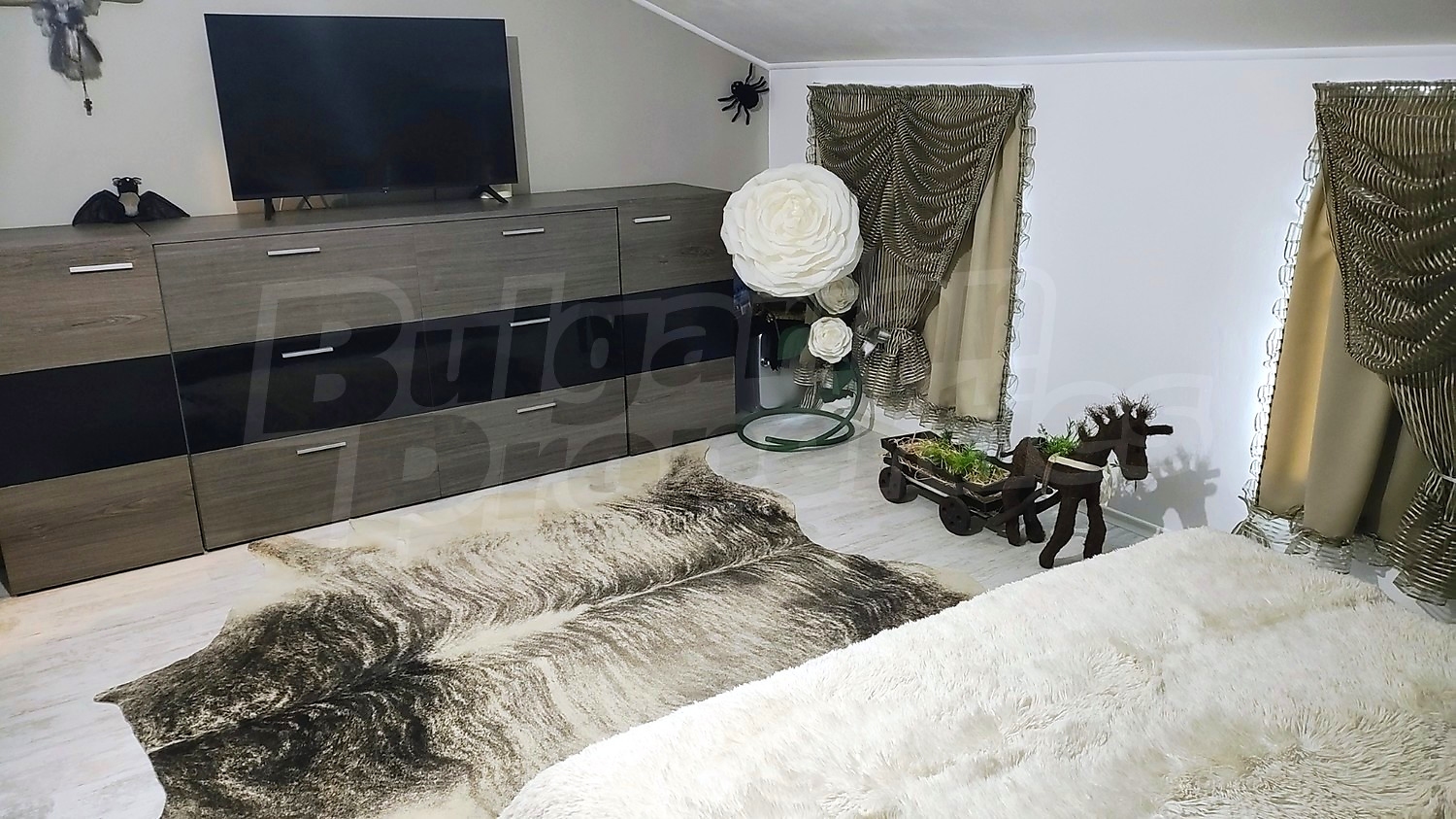 Gallery Picture 11