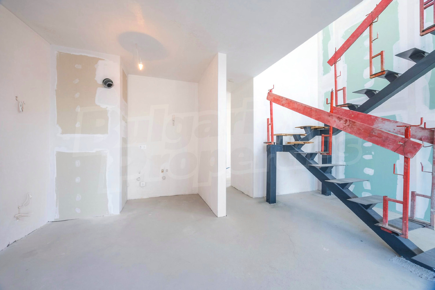 Gallery Picture 10