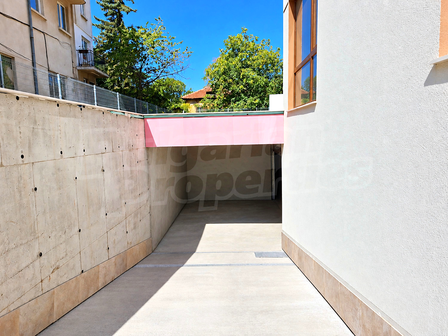 Gallery Picture 18