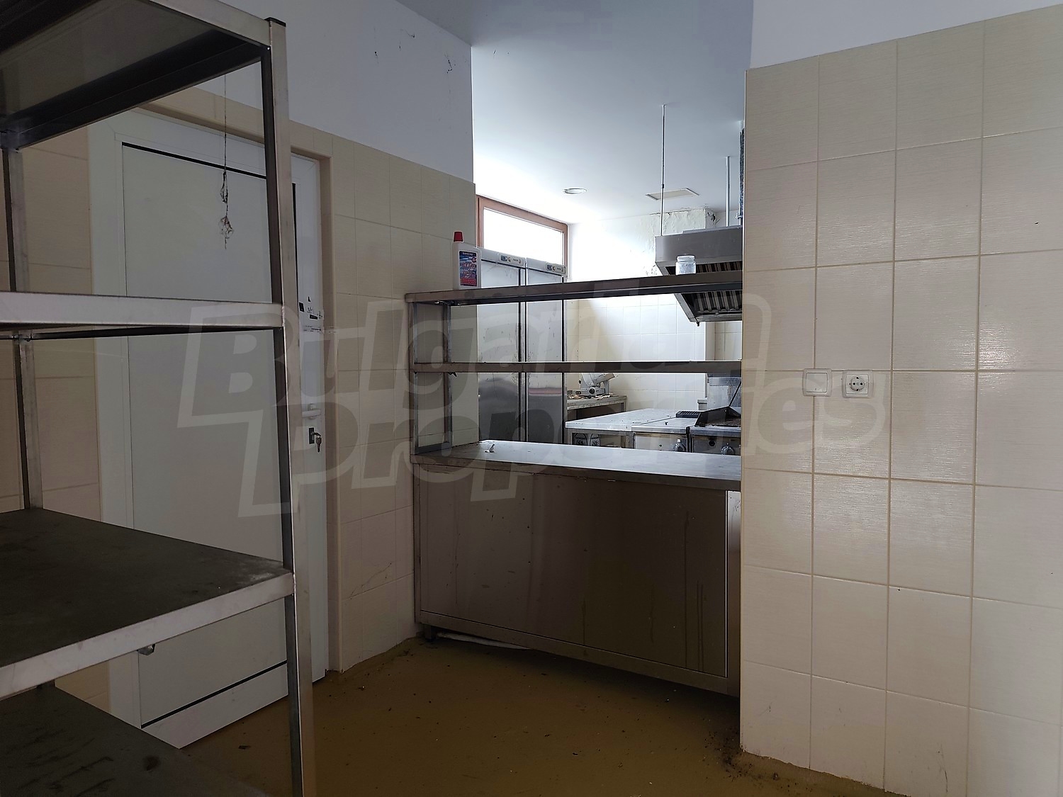 inside, kitchen, furnished