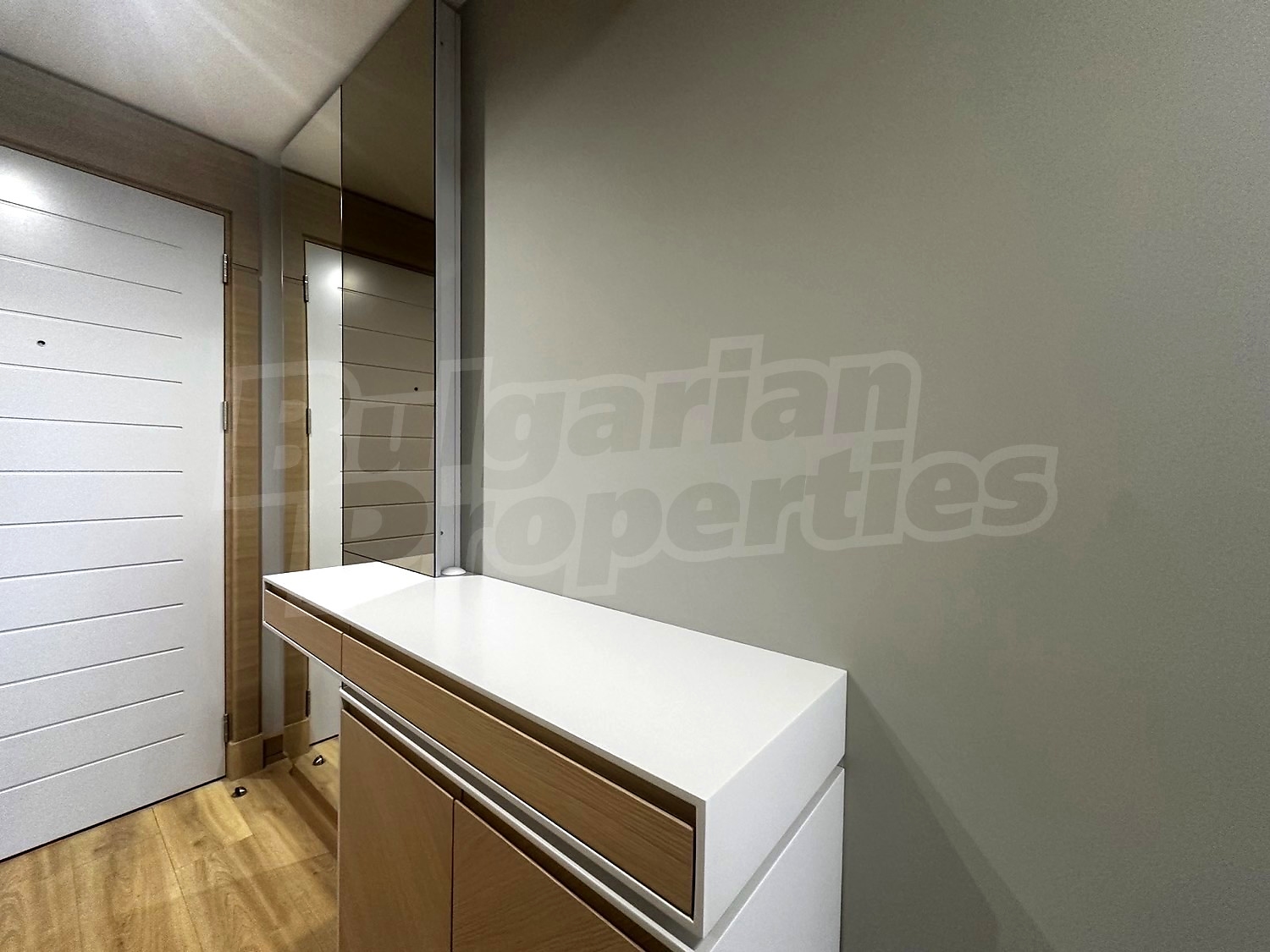 Gallery Picture 24