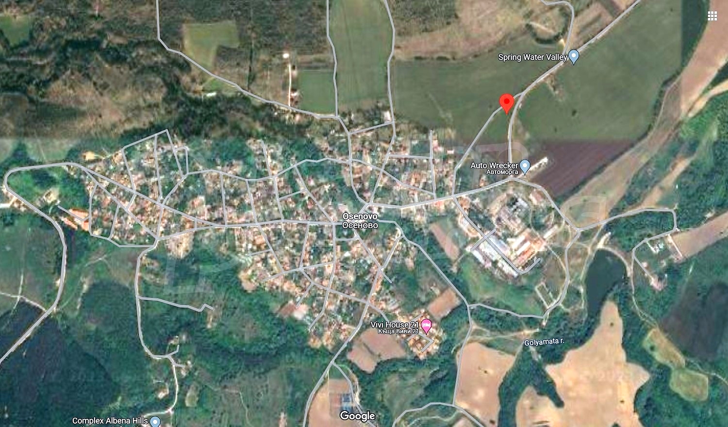 outside, green area