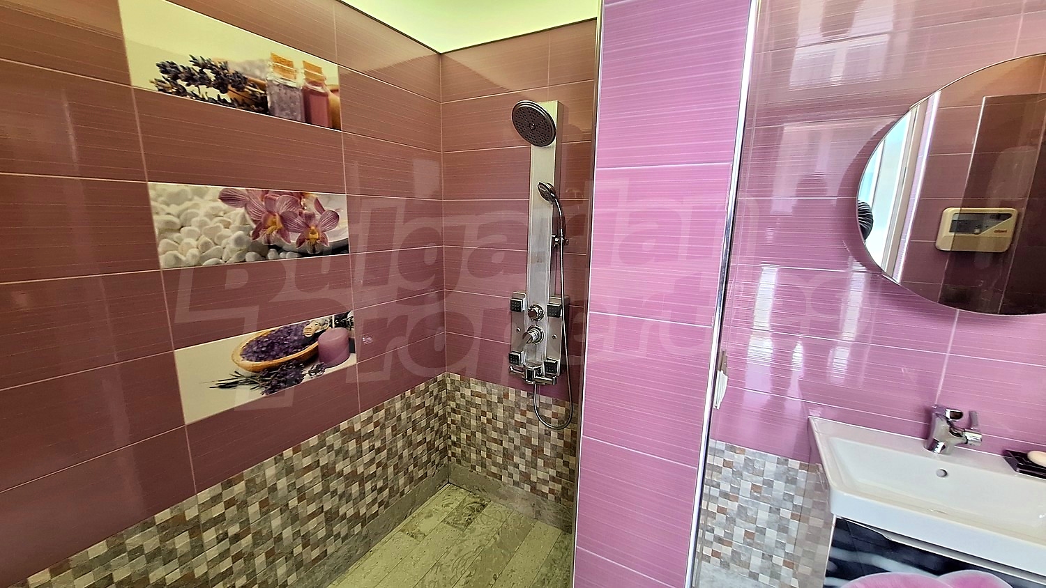 Gallery Picture 18