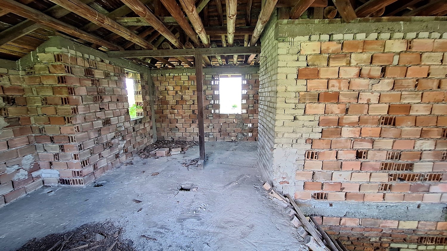 Gallery Picture 3