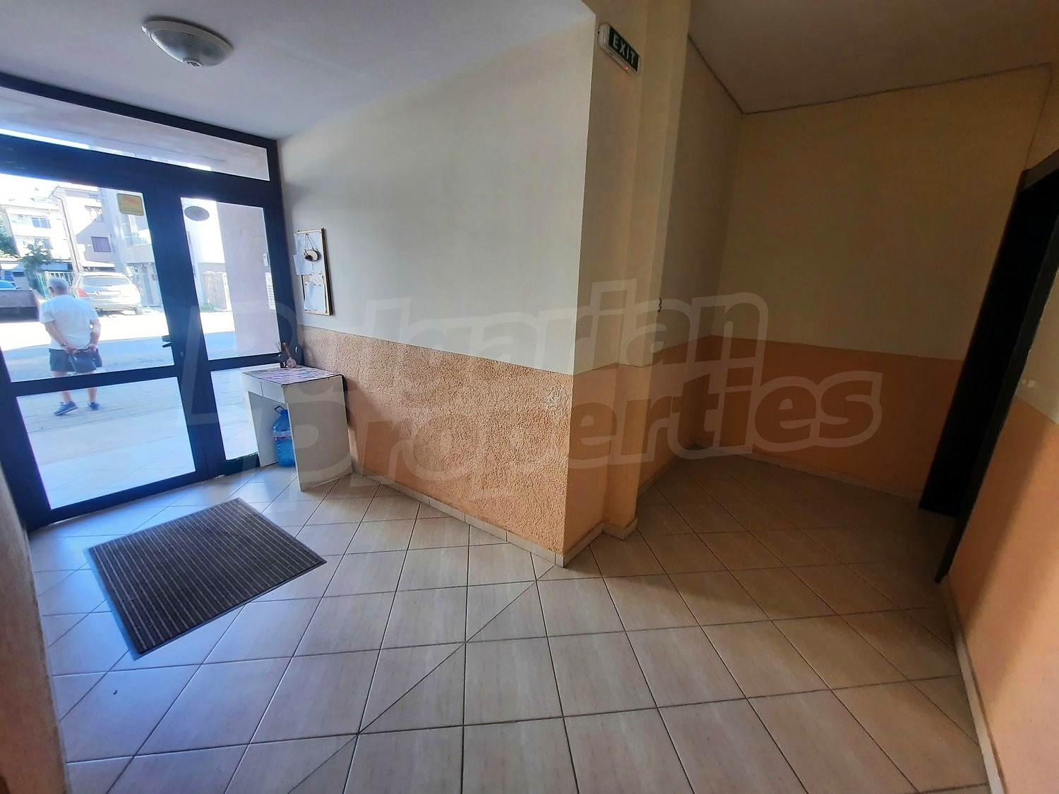 Gallery Picture 16
