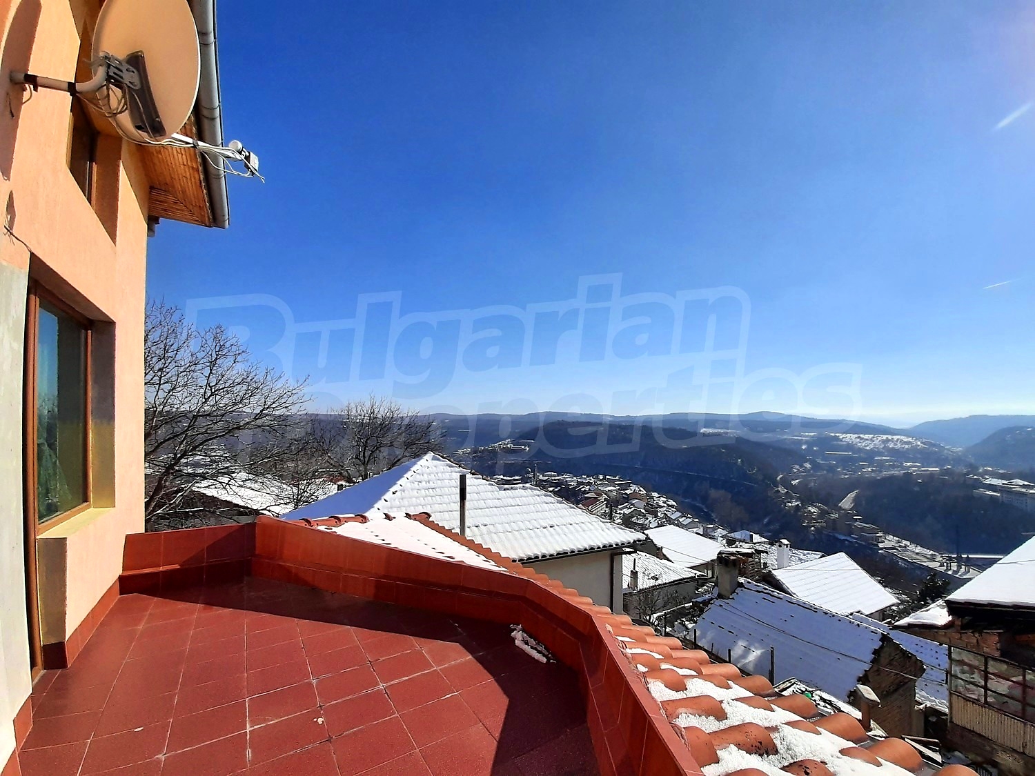 balcony, view from balcony, outside, mountain