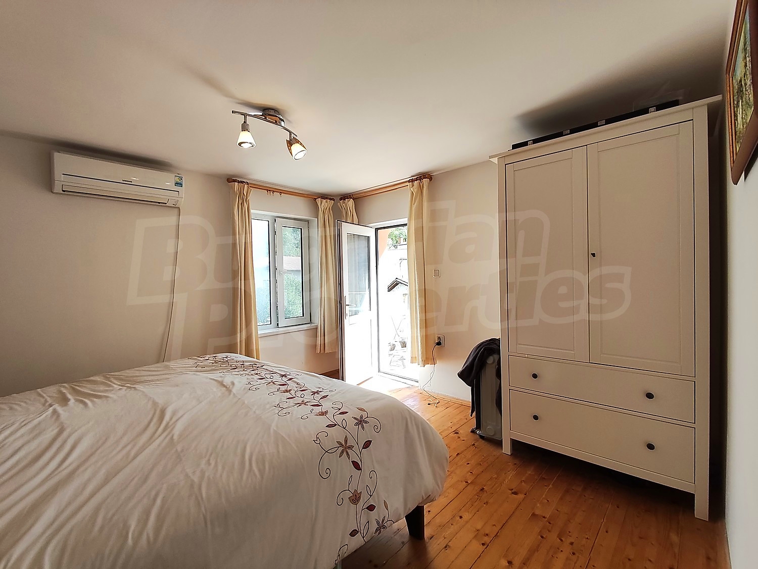 inside, bedroom, furnished