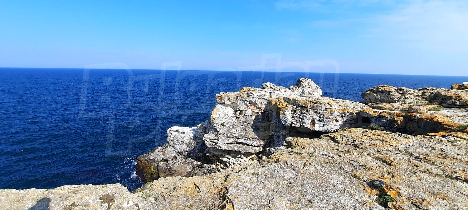 outside, sea