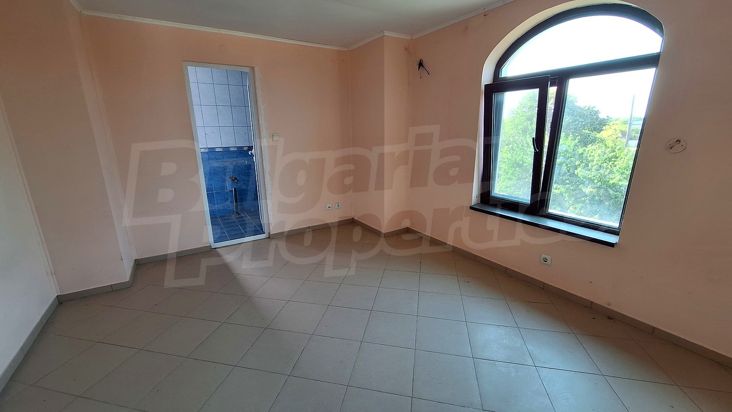 inside, bathroom