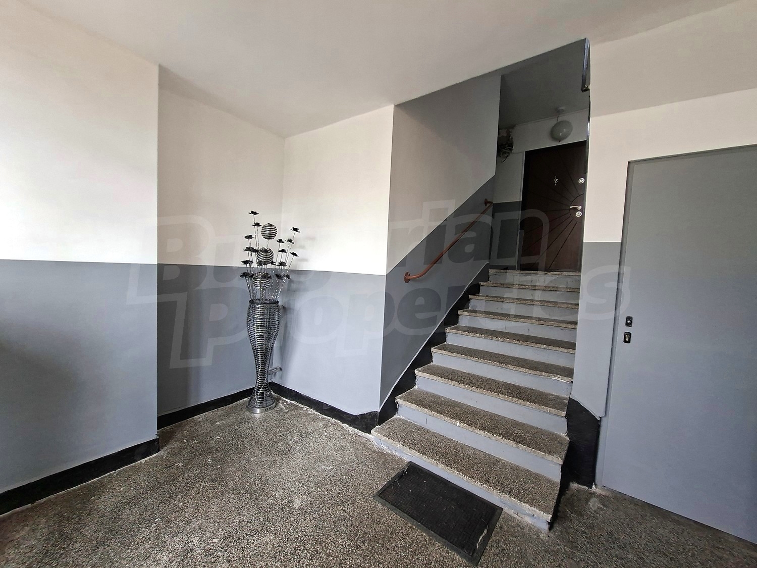 Gallery Picture 15