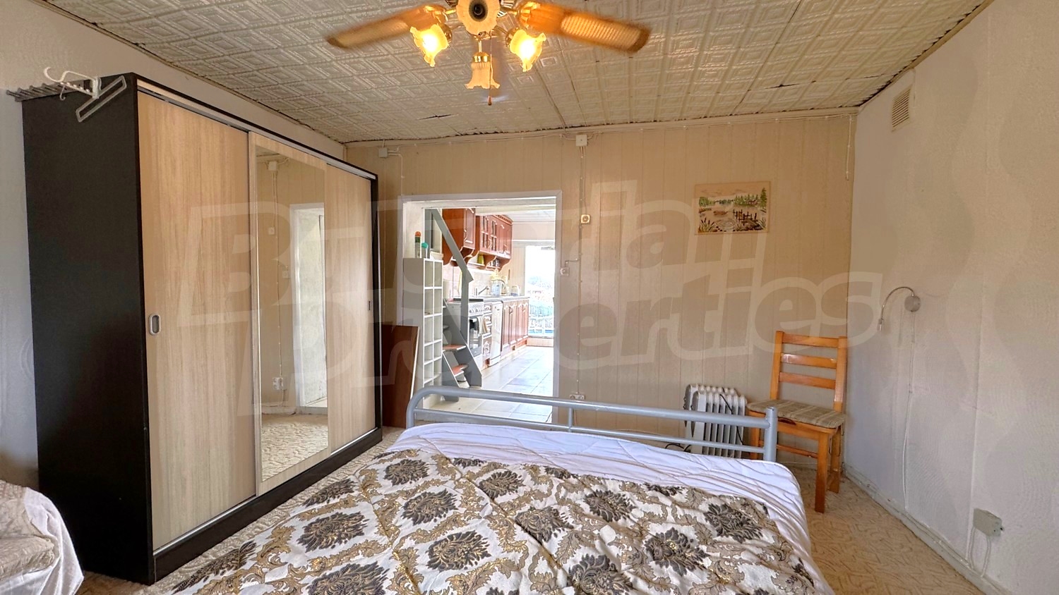 Gallery Picture 12