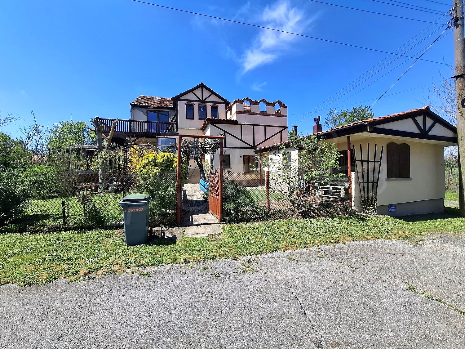 outside, facade, garden