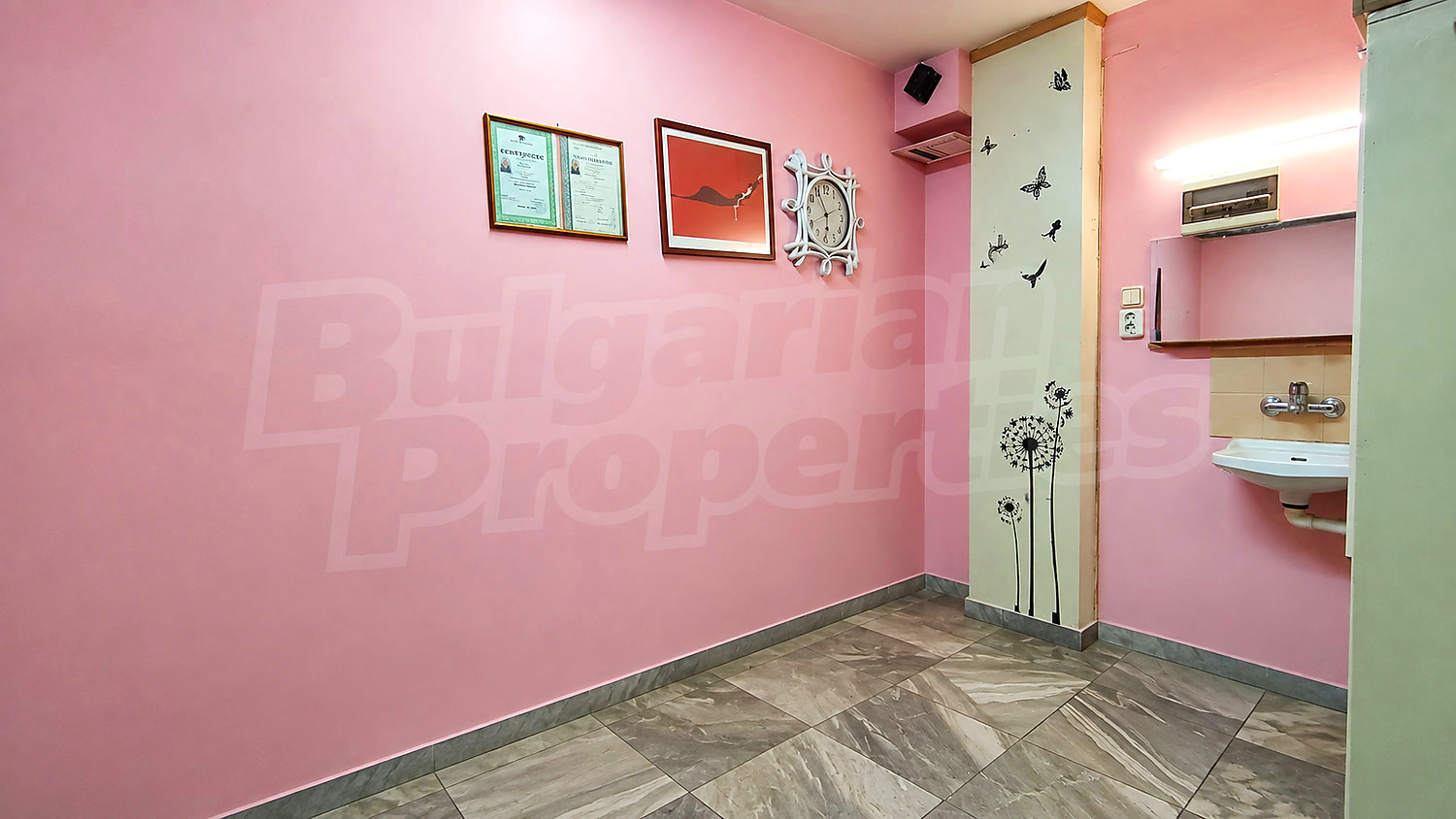 Gallery Picture 2