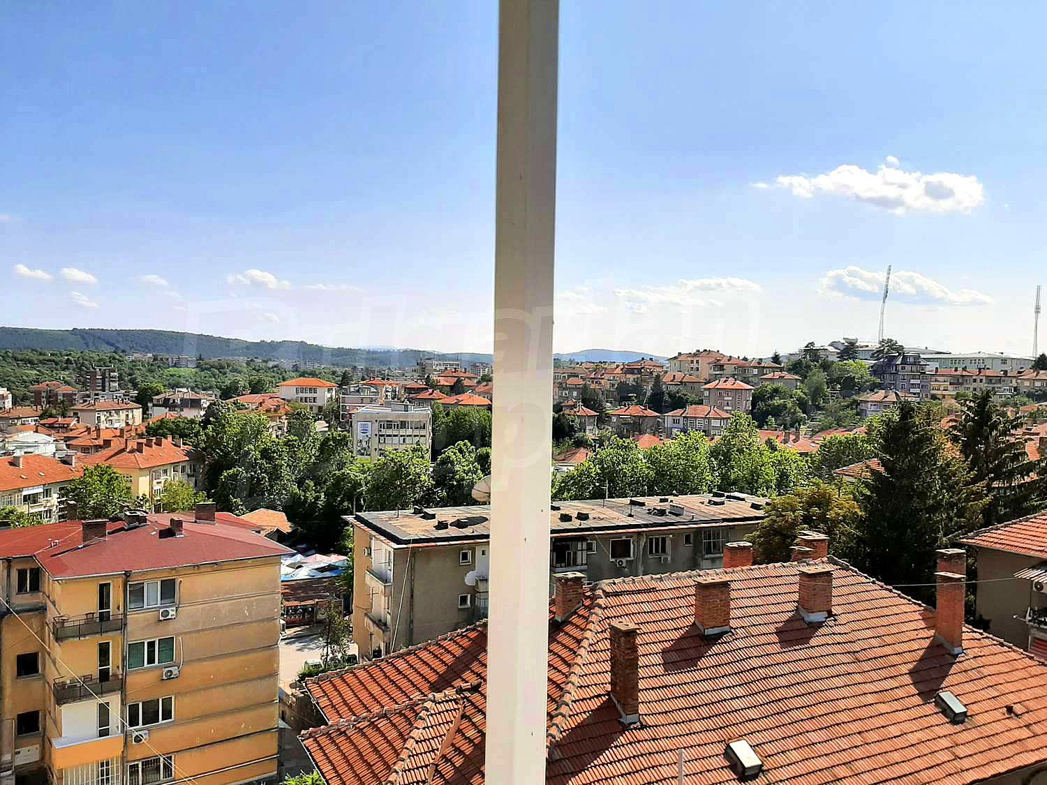 outside, view from balcony, green area