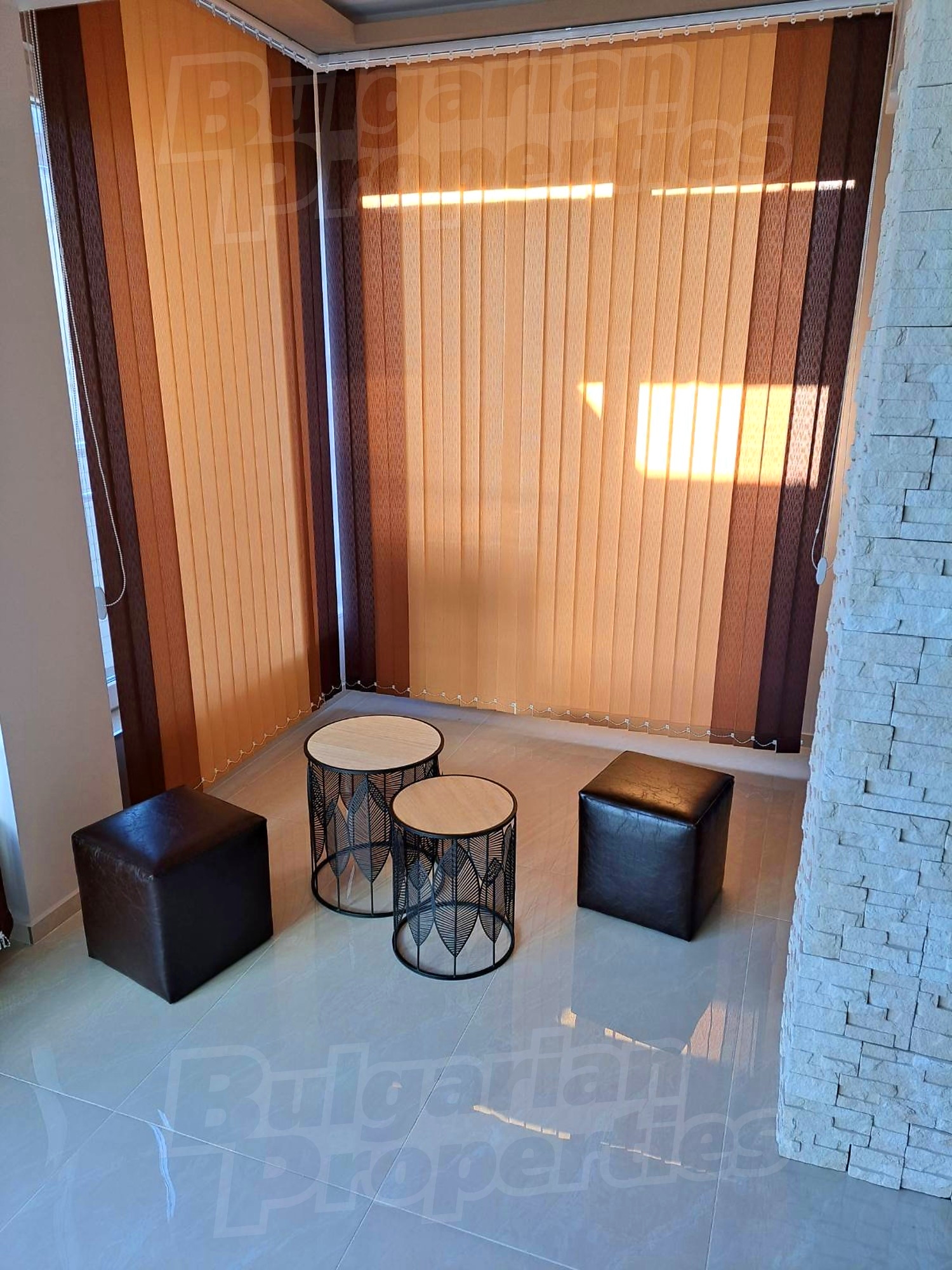 Gallery Picture 17