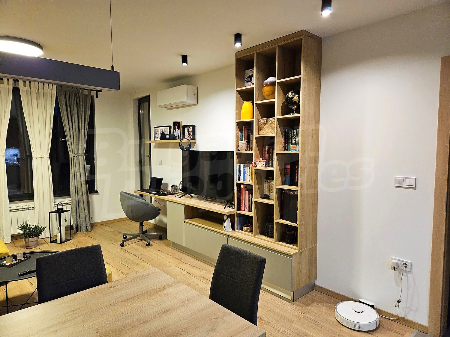 Gallery Picture 4