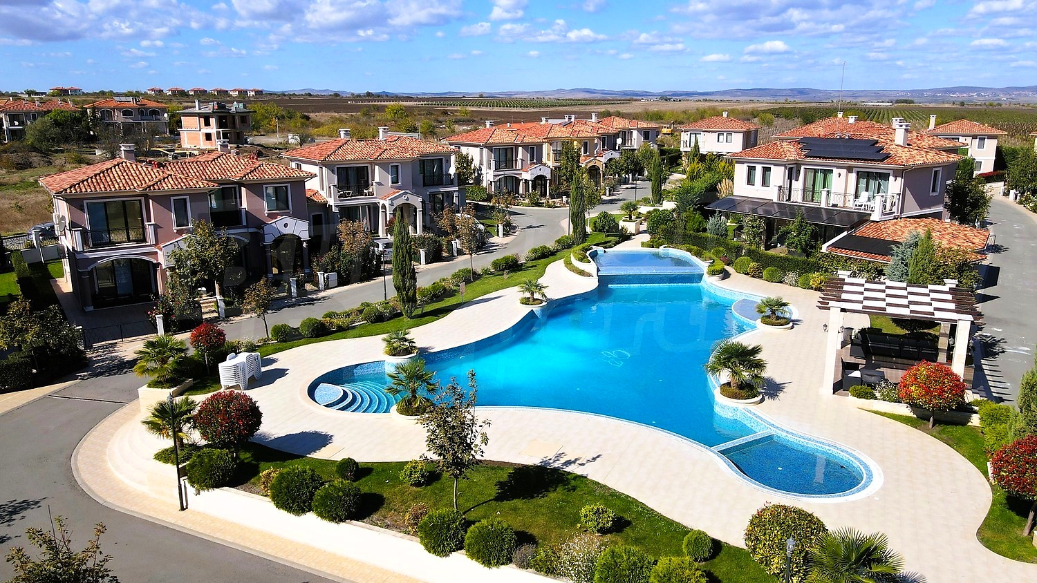 outside, pool, garden