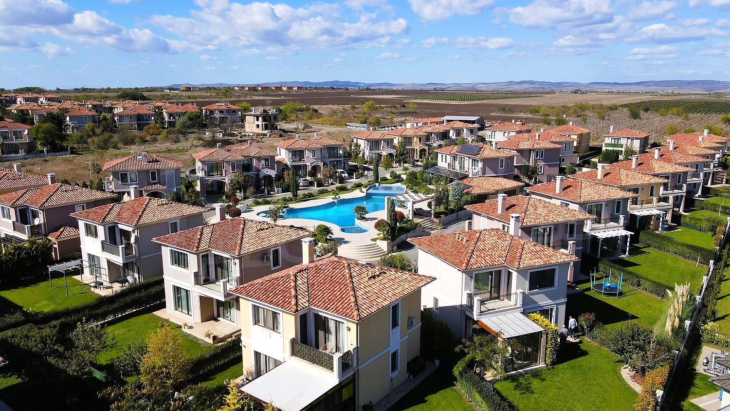 outside, pool, garden, green area