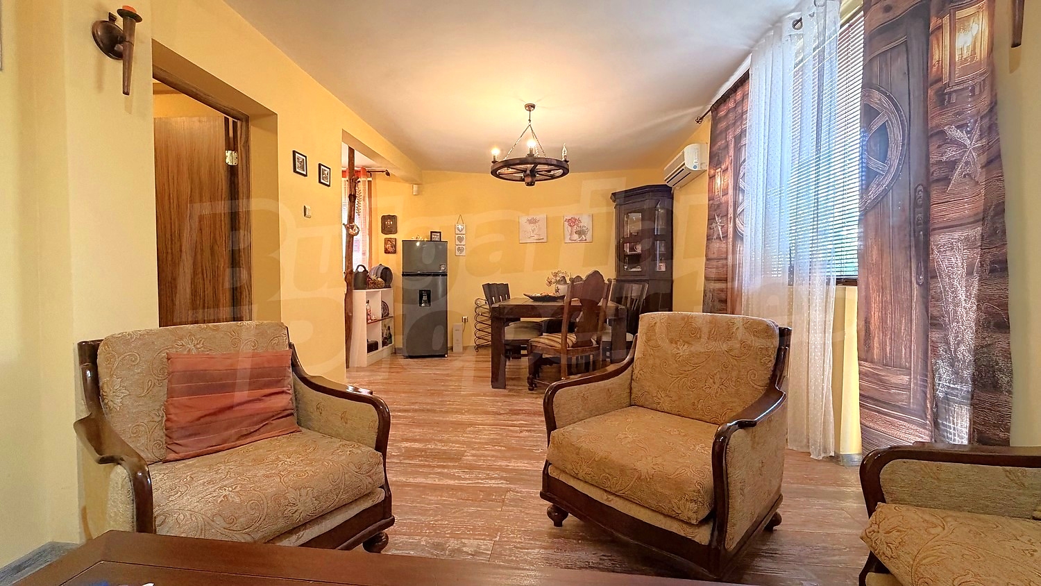 Gallery Picture 17