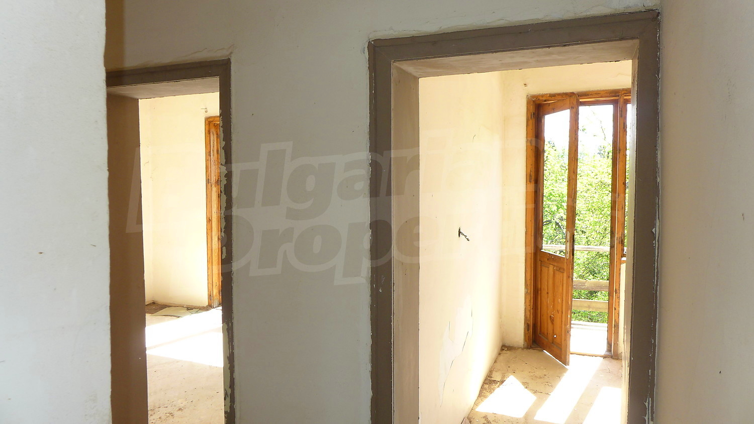 inside, view from balcony, green area