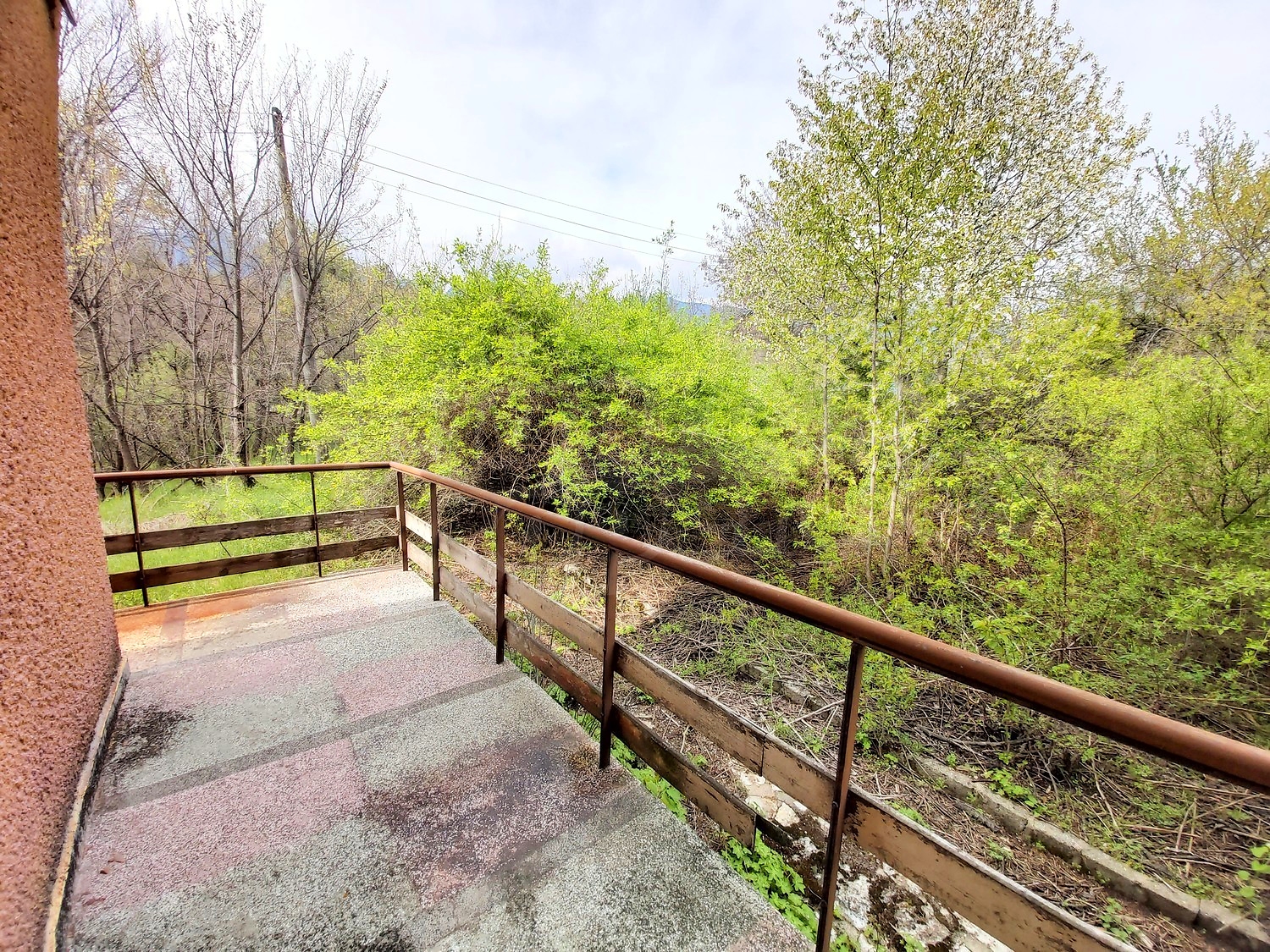 balcony, view from balcony, green area