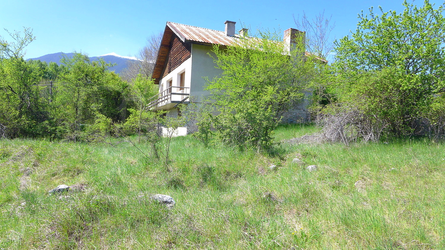 outside, facade, mountain, green area