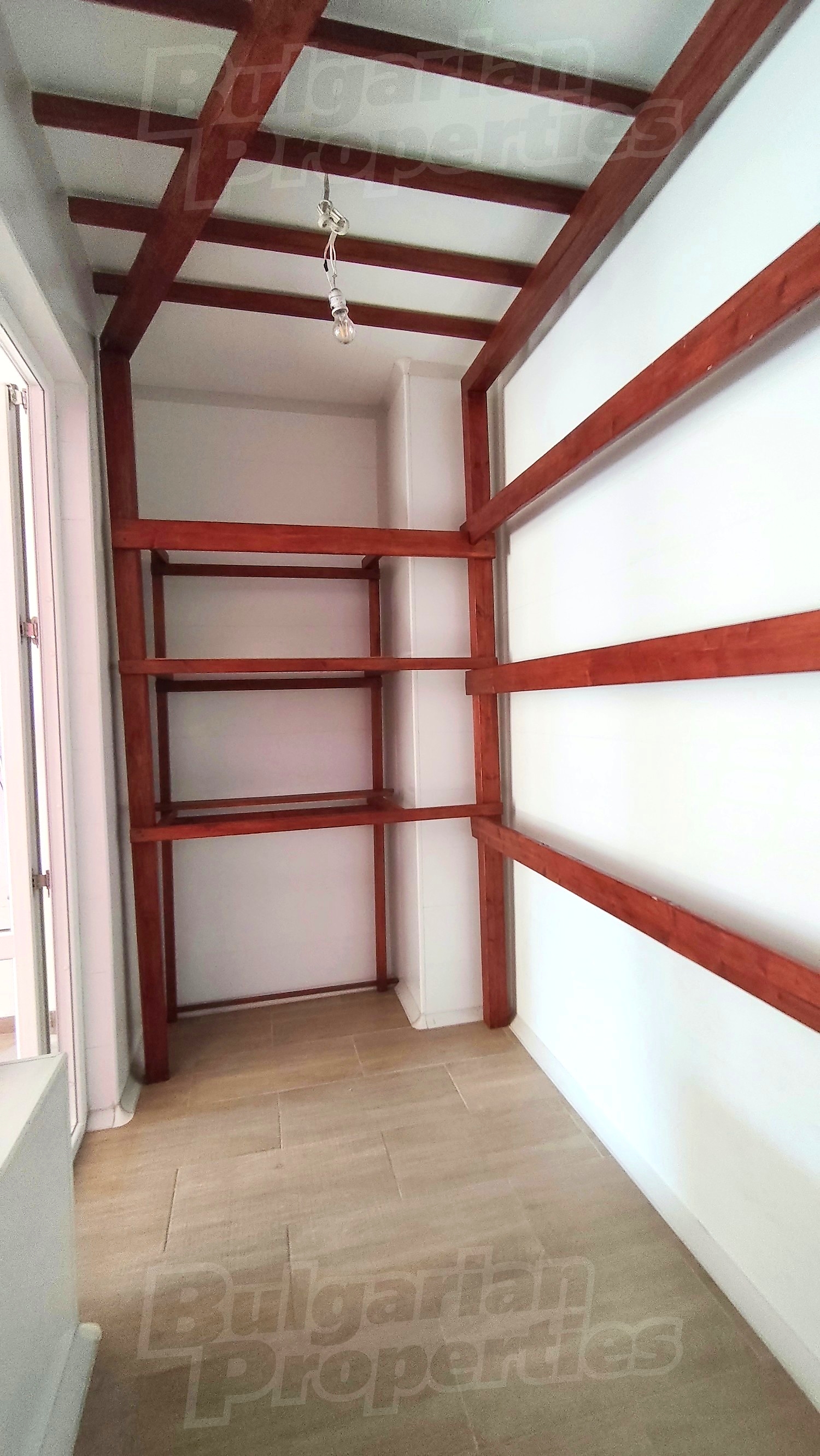 Gallery Picture 7