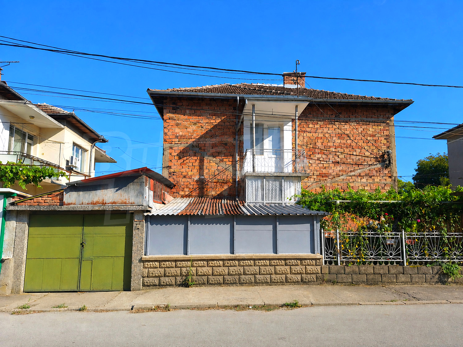 facade, outside