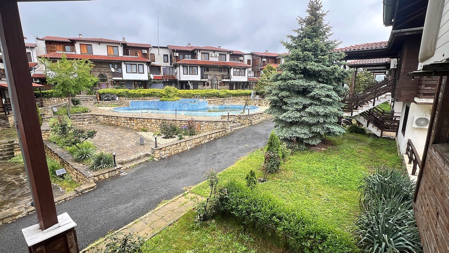 outside, pool, garden, green area