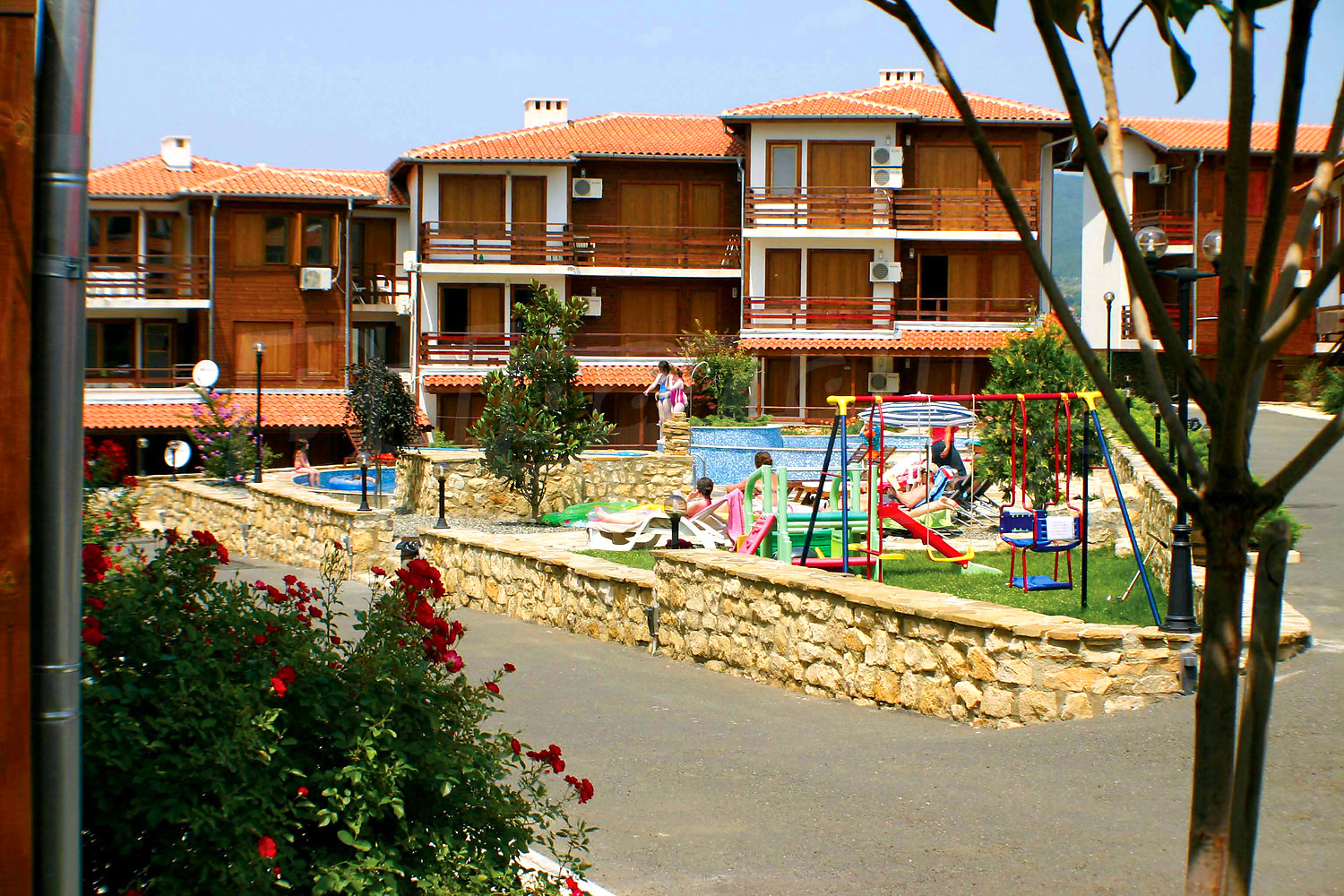 outside, pool, garden