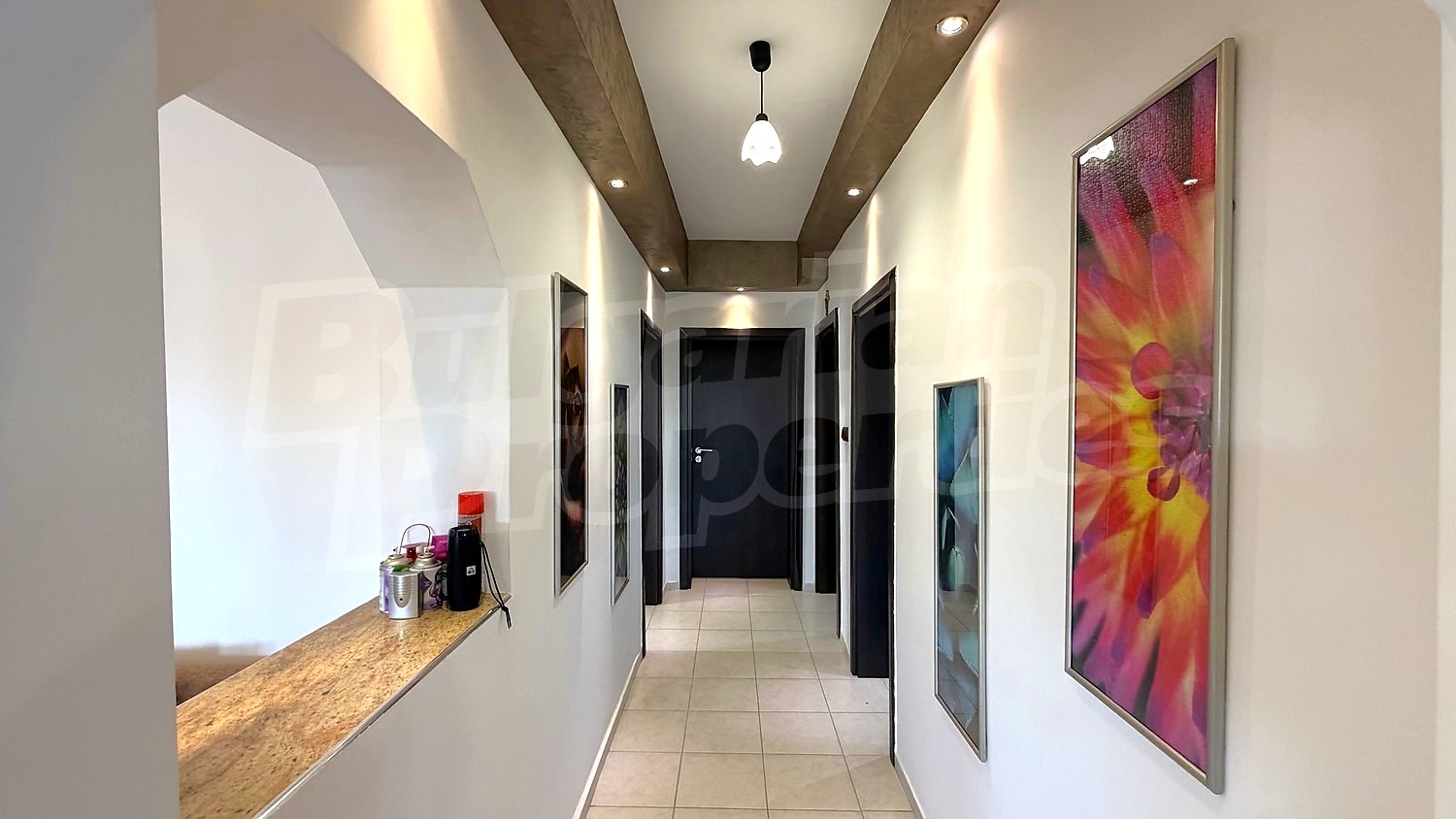 Gallery Picture 8