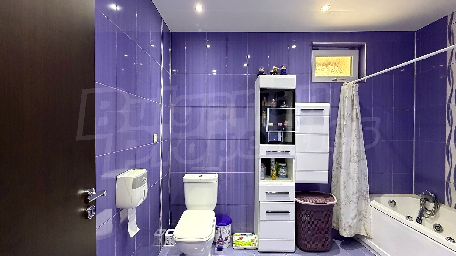 Gallery Picture 6