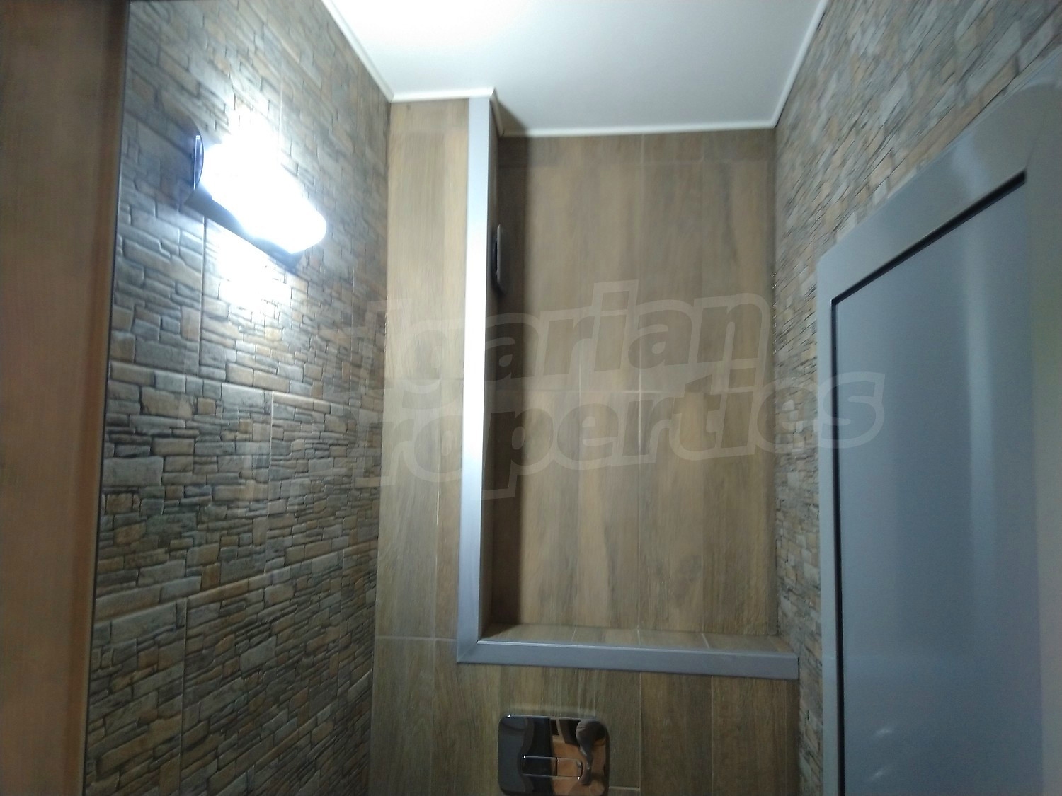 Gallery Picture 32