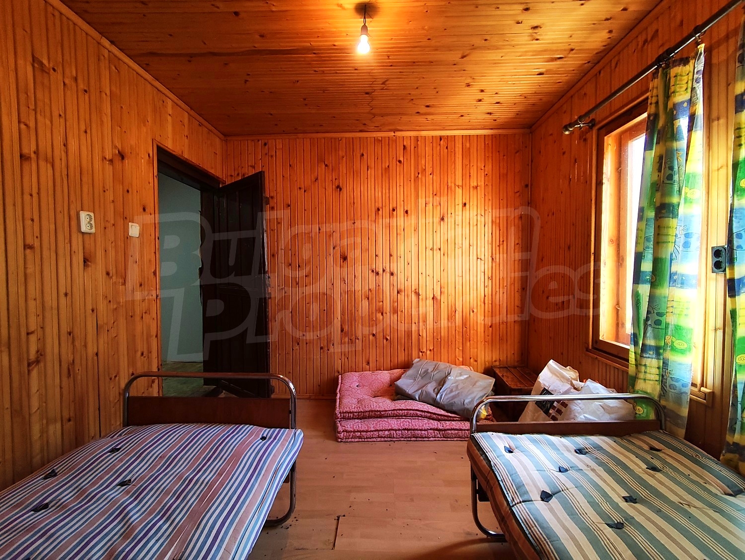 inside, bedroom