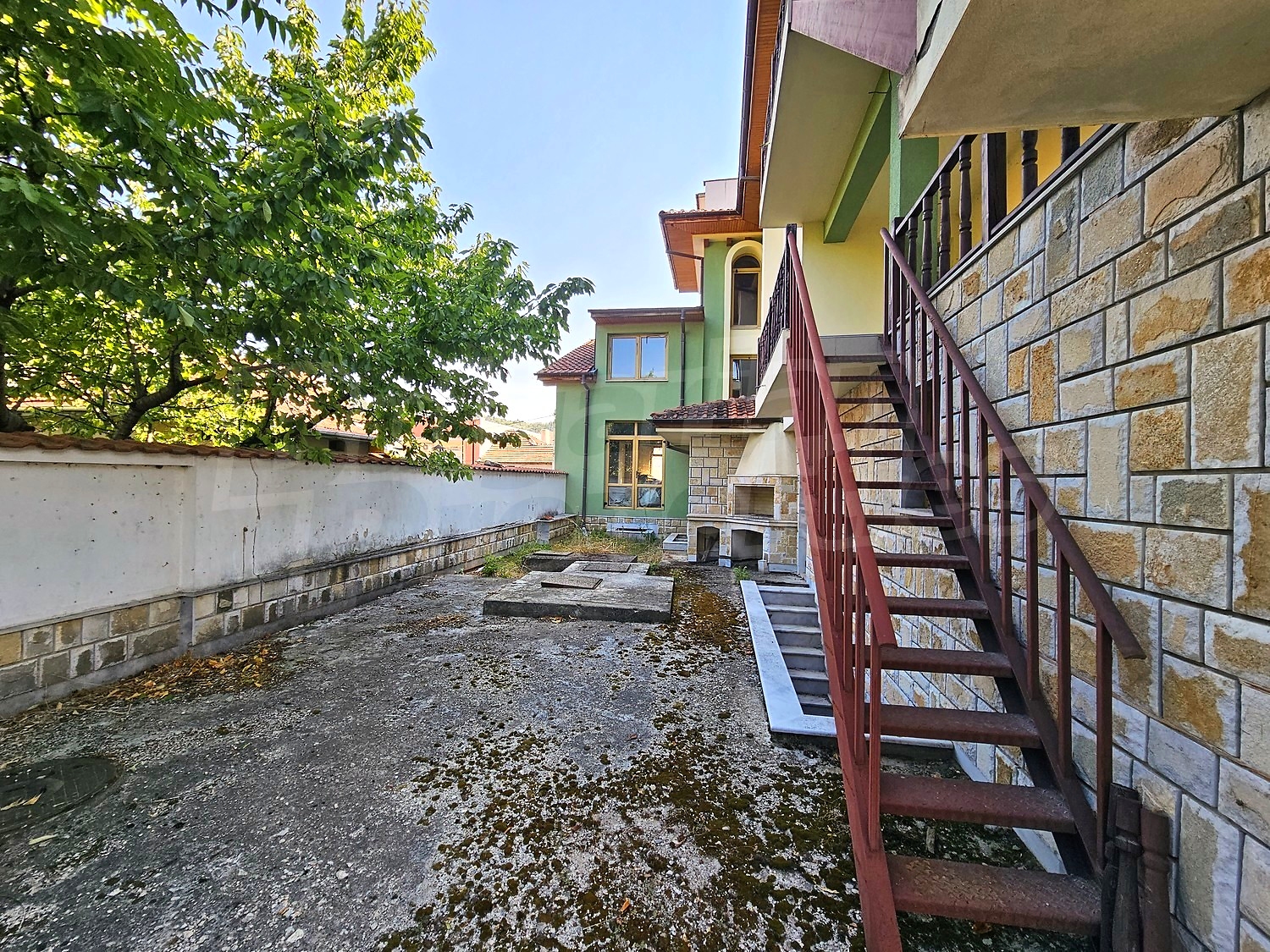 outside, stairs, facade, garden