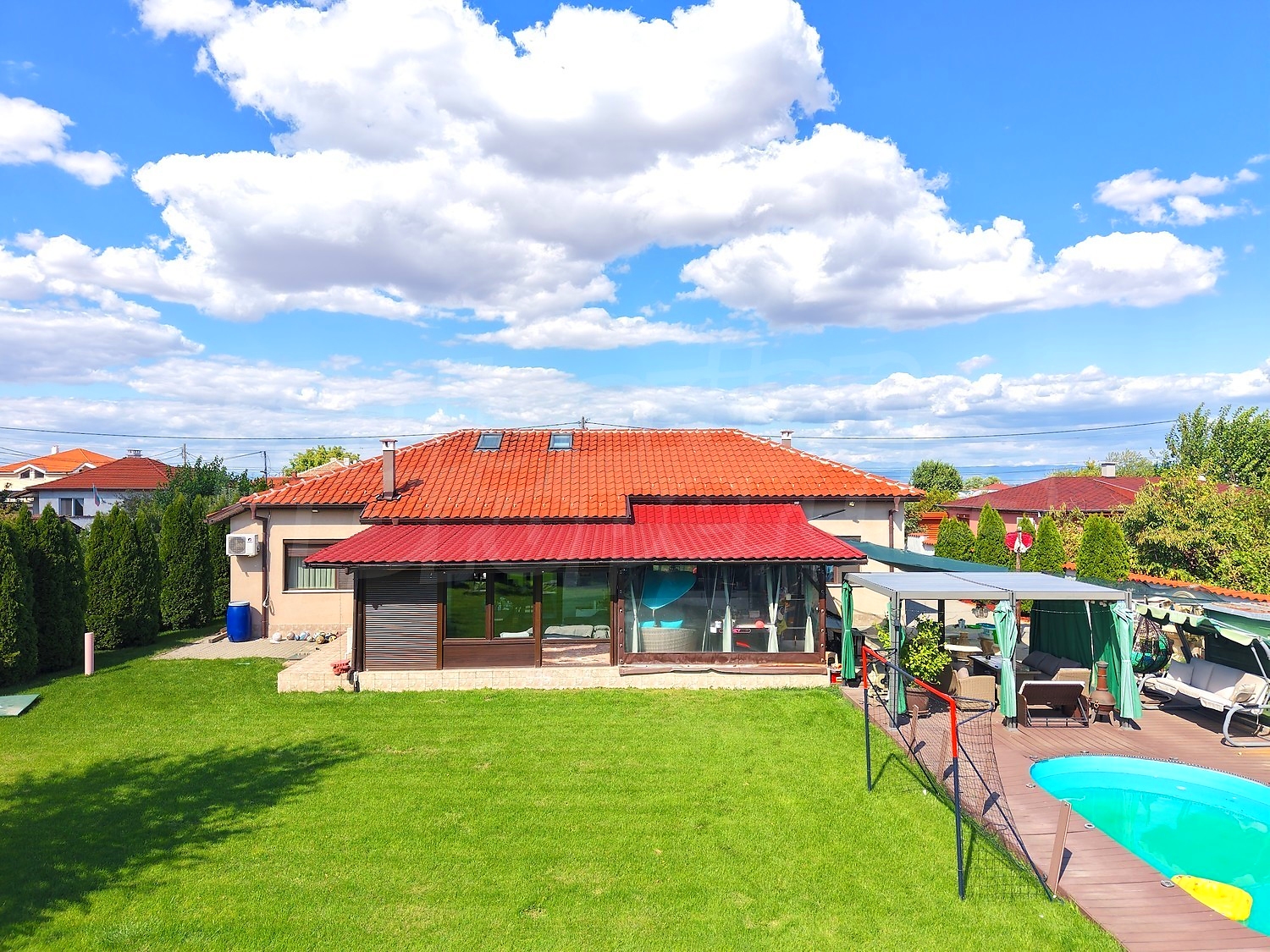 outside, garden, pool, green area, view from balcony