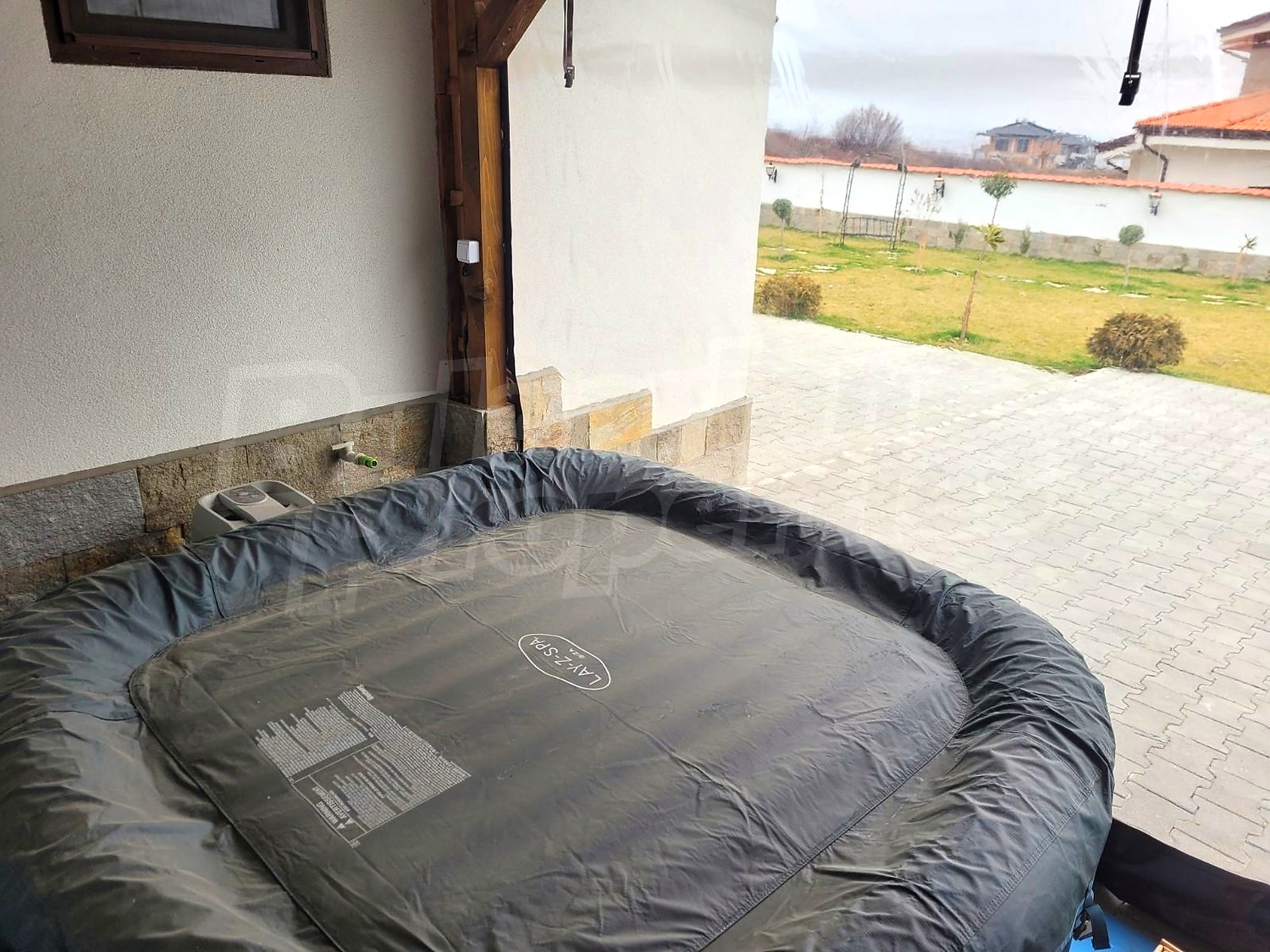 outside, garden, pool