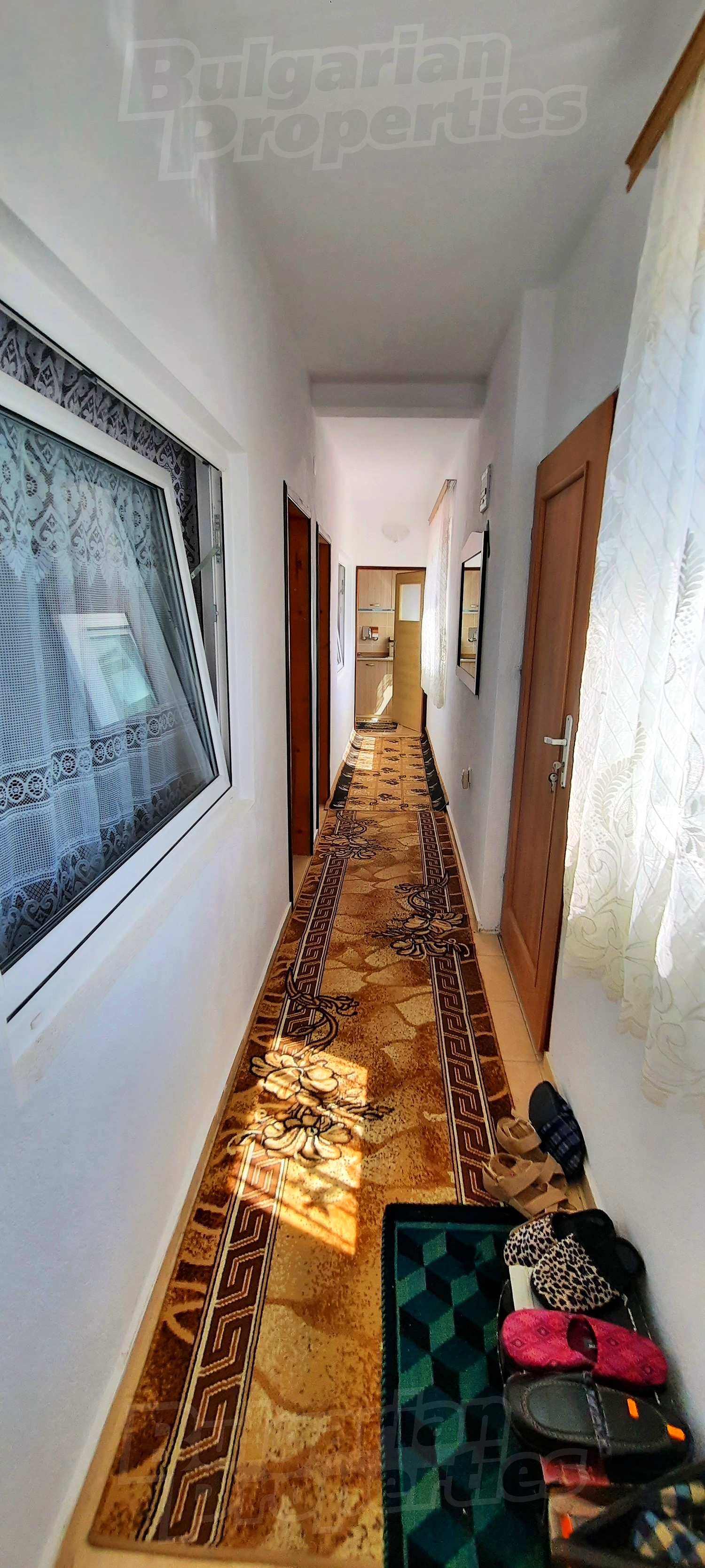 hallway, inside