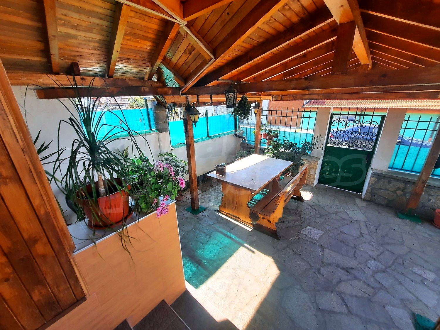 outside, furnished, garden