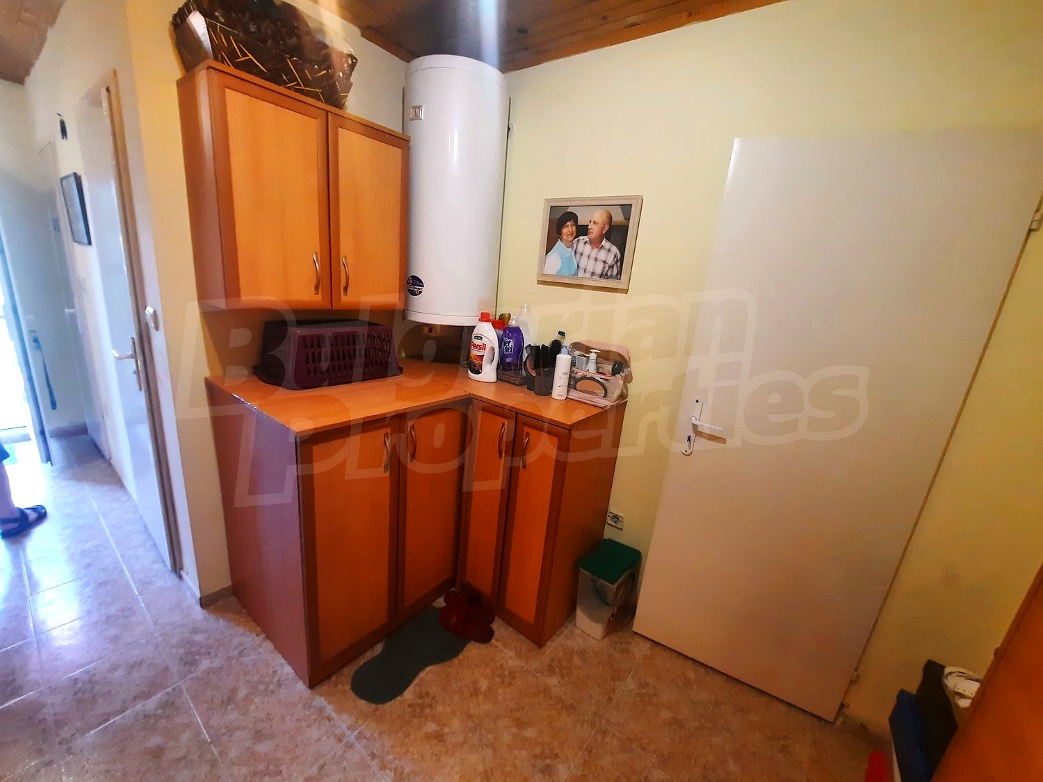 inside, furnished, hallway