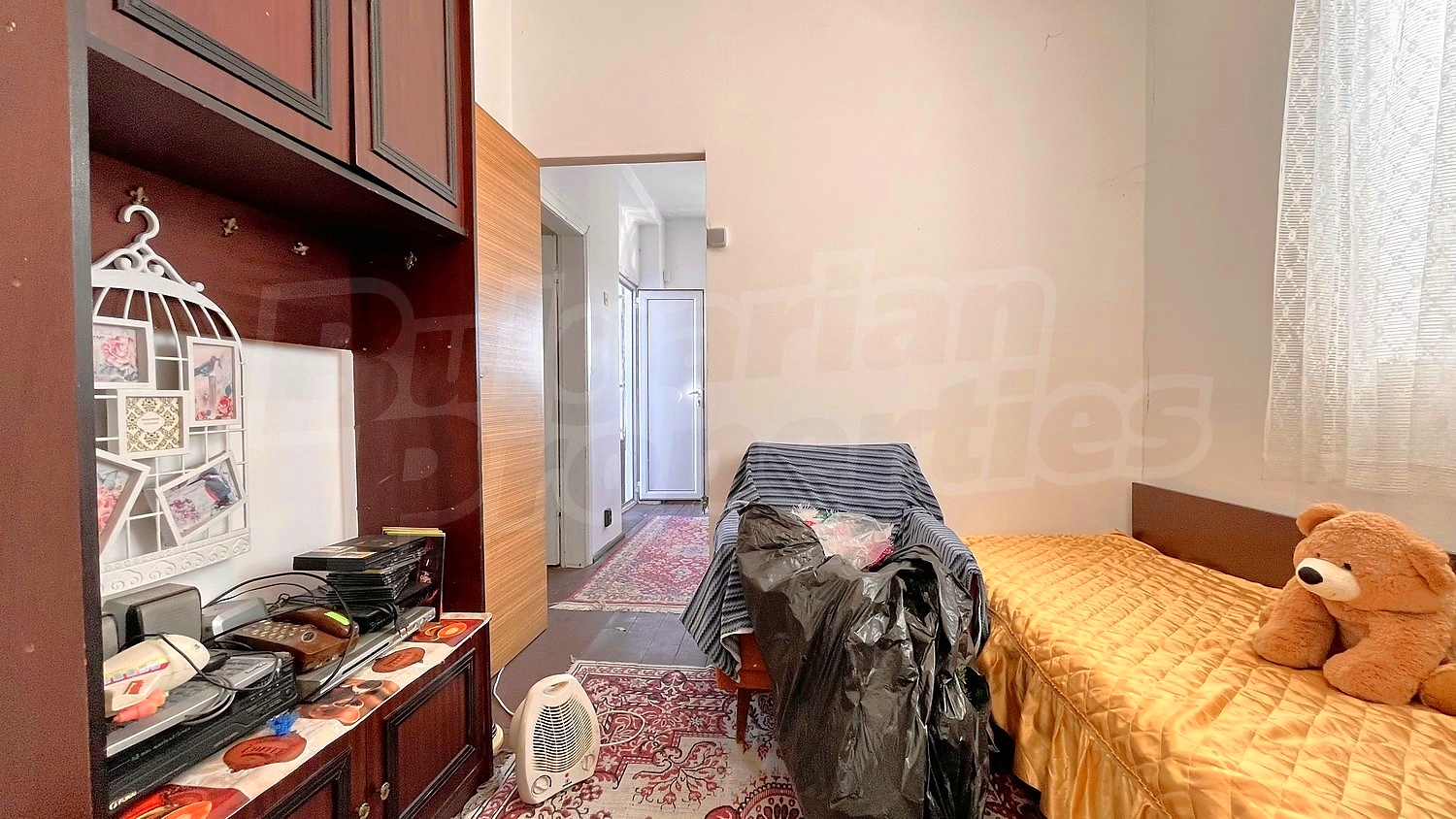 inside, bedroom