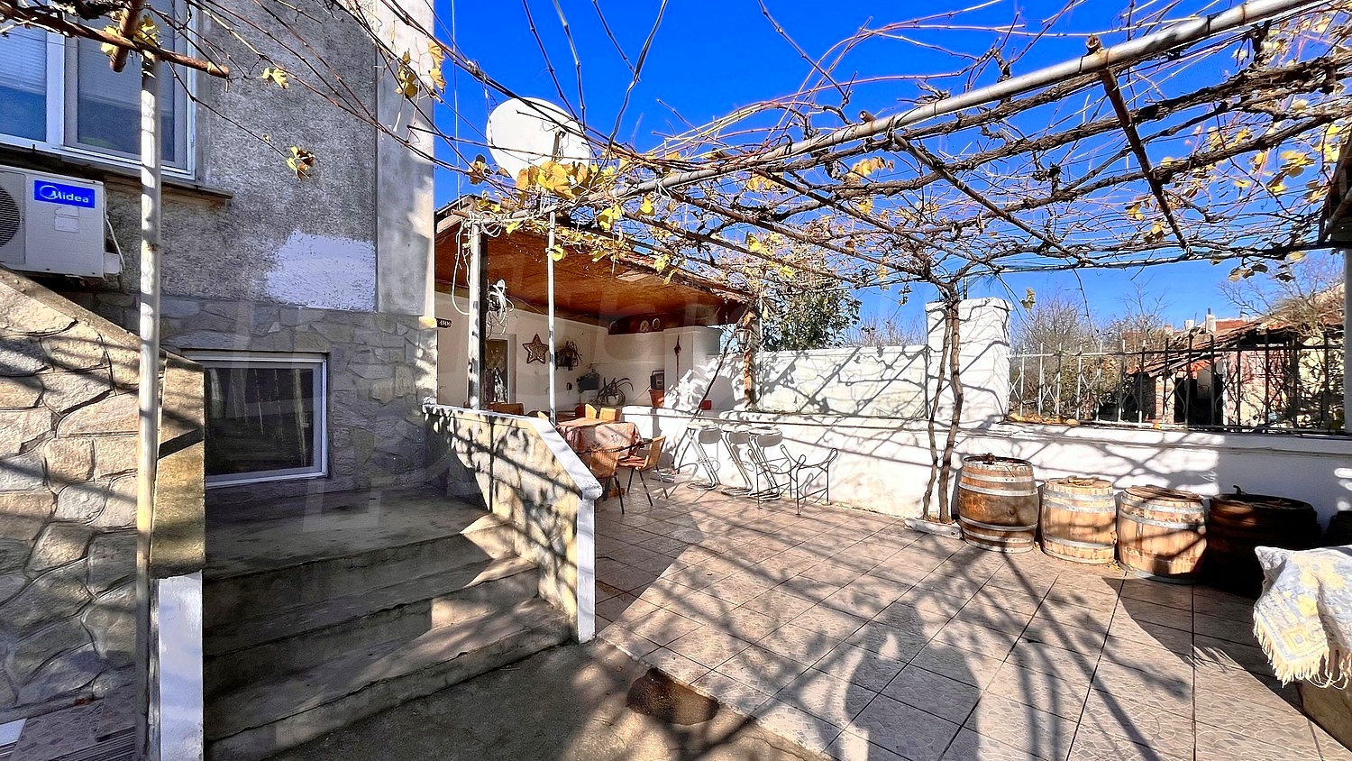 outside, garden