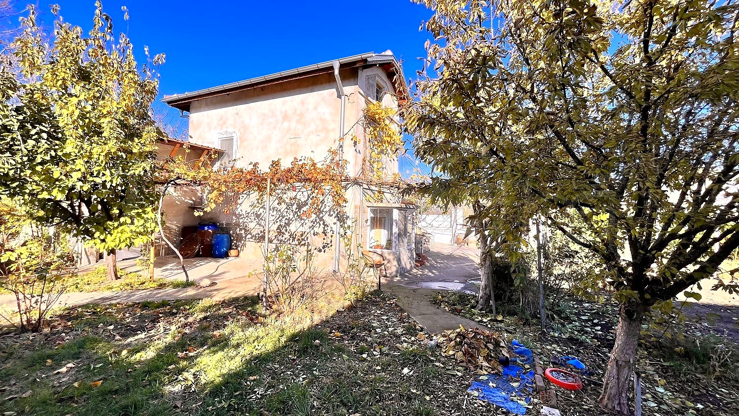 outside, facade, garden